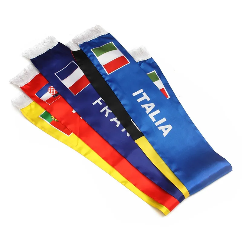 Fan scarf, Football